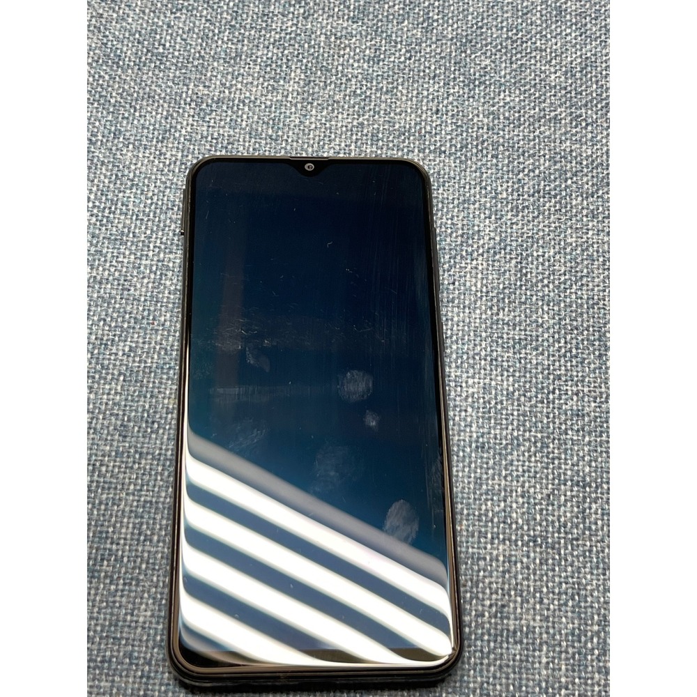 Samsung Galaxy A20 SM-A205U Black Android Smartphone Dual Camera 32GB
